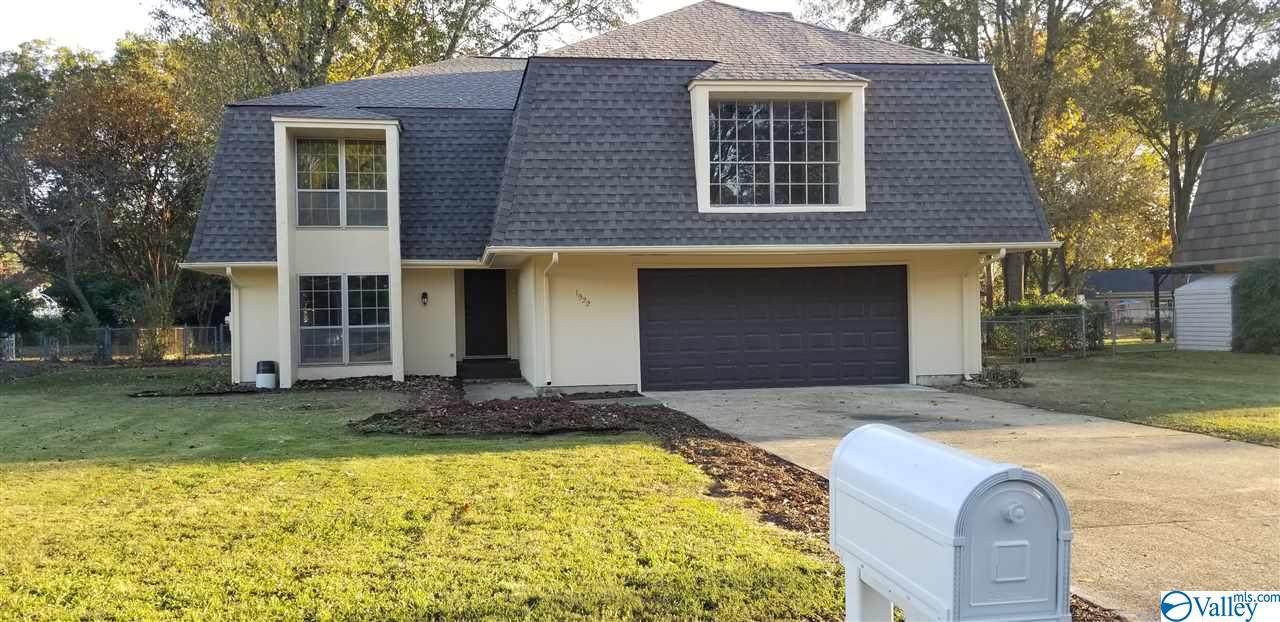 1922 Burlingame Drive - Photo 1
