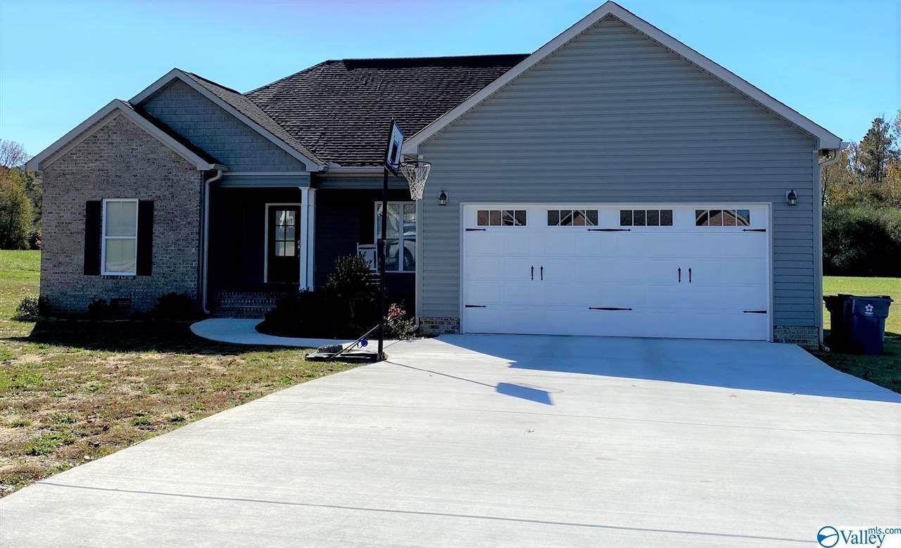 83 Berkshire Lane - Photo 1