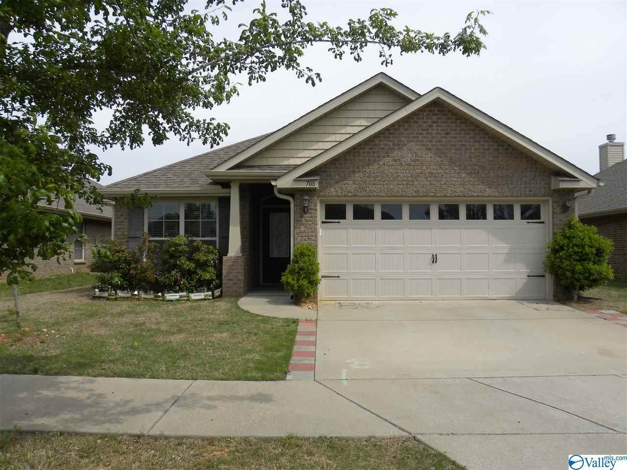 708 Oak Cove Lane - Photo 1