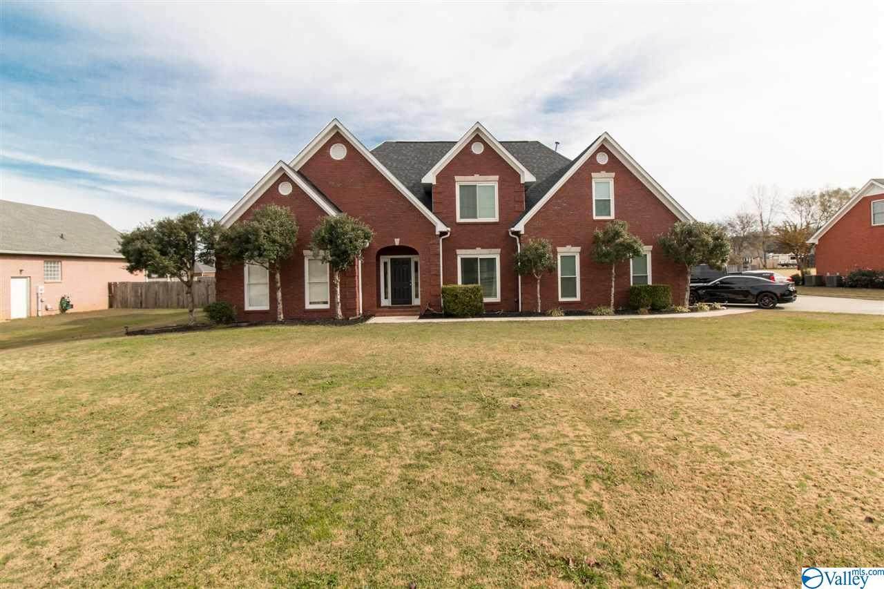 1822 Woodall Road - Photo 1