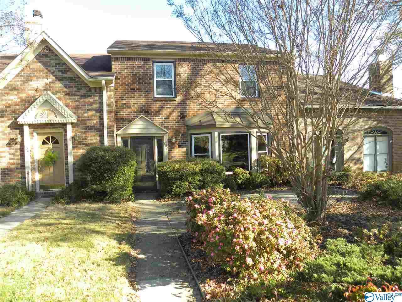 102 West Lake Circle - Photo 1
