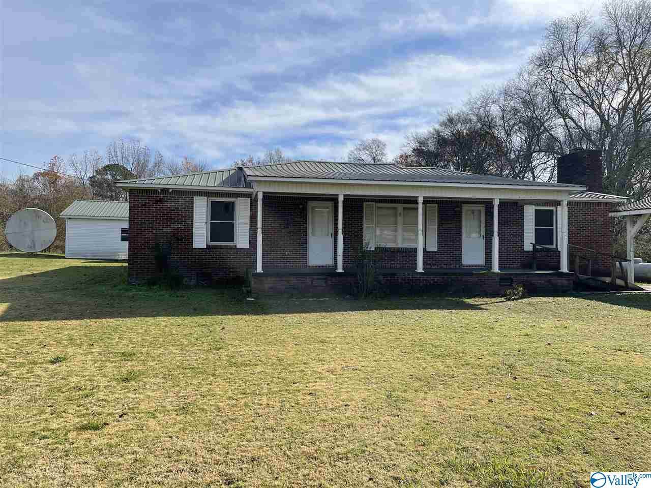 851 County Road 330 - Photo 1