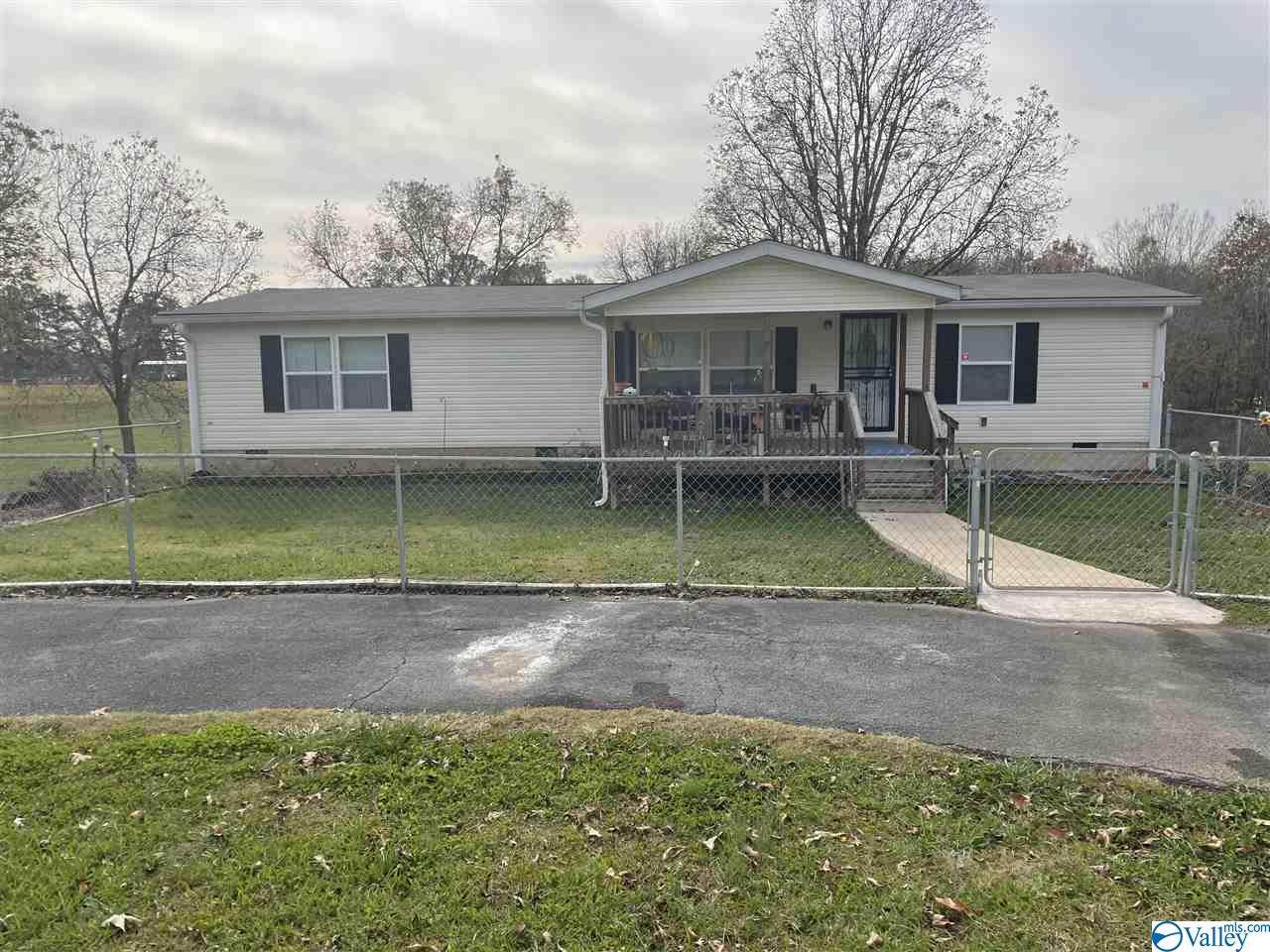 2590 County Road 44 - Photo 1