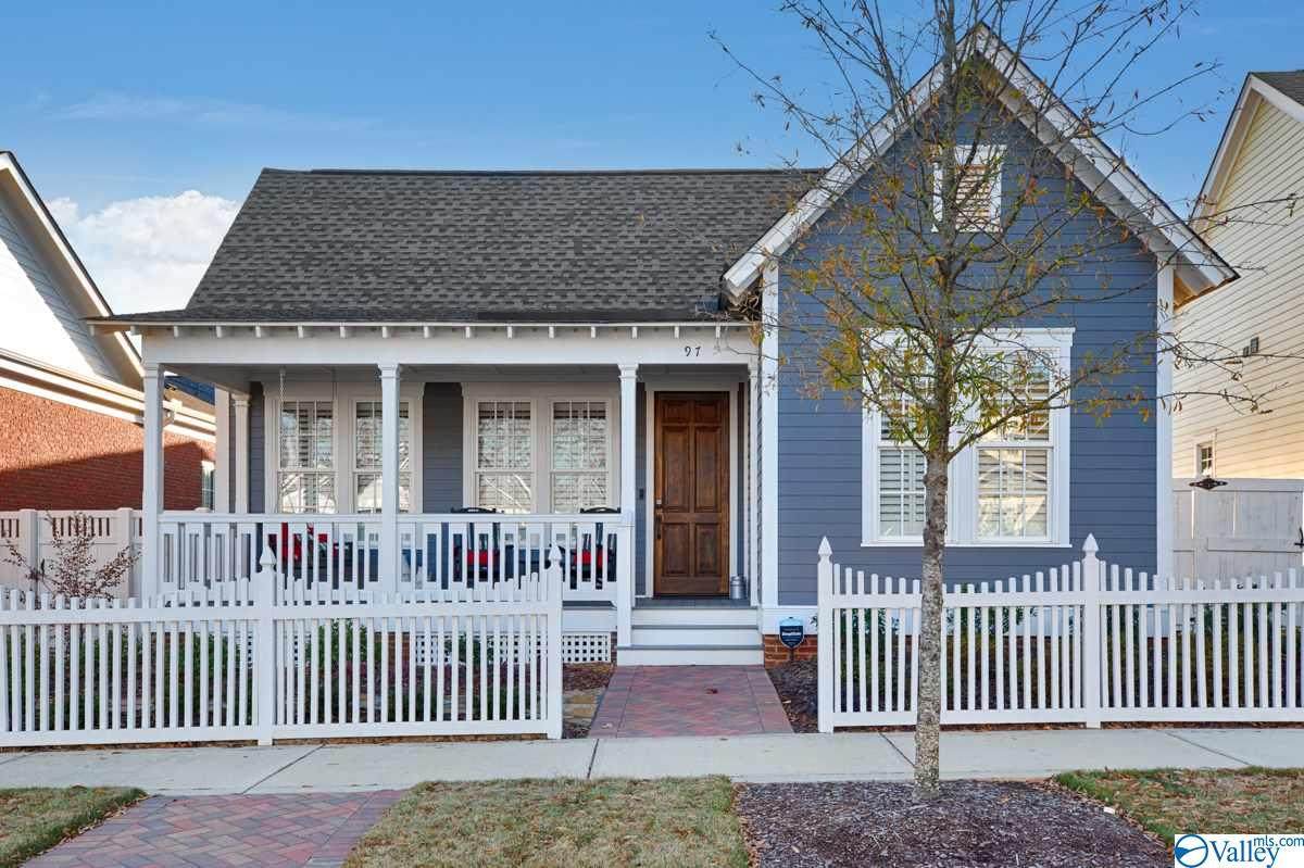 97 Hillcrest Avenue - Photo 1