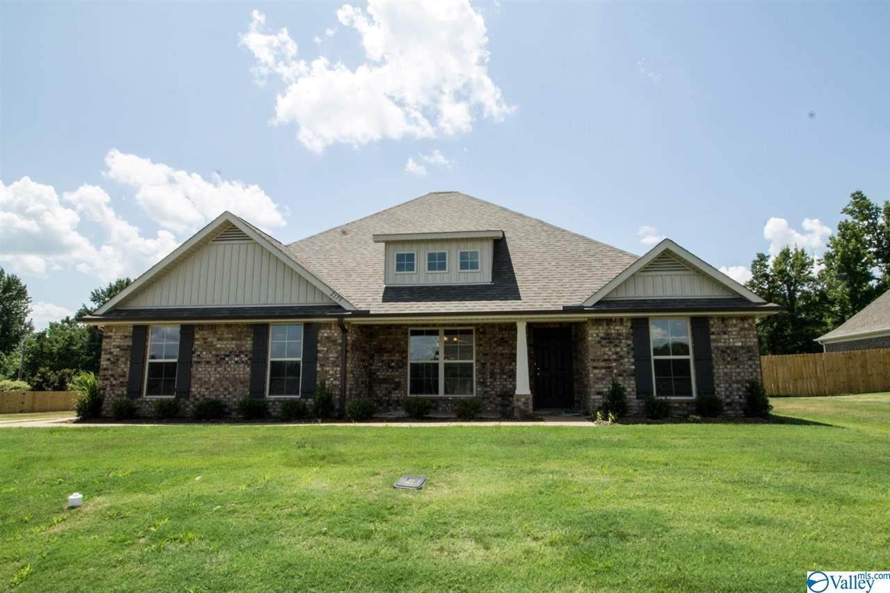 193 Abercorn Drive - Photo 1