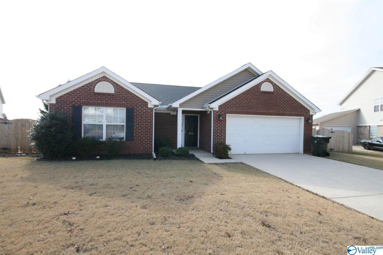206 Dartford Drive - Photo 1