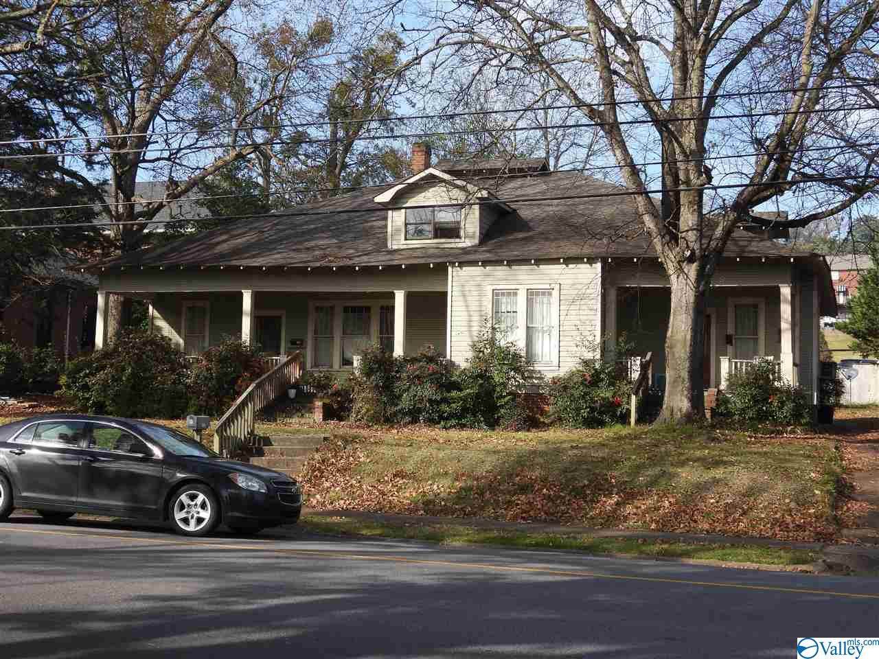 326 Blount Avenue - Photo 1