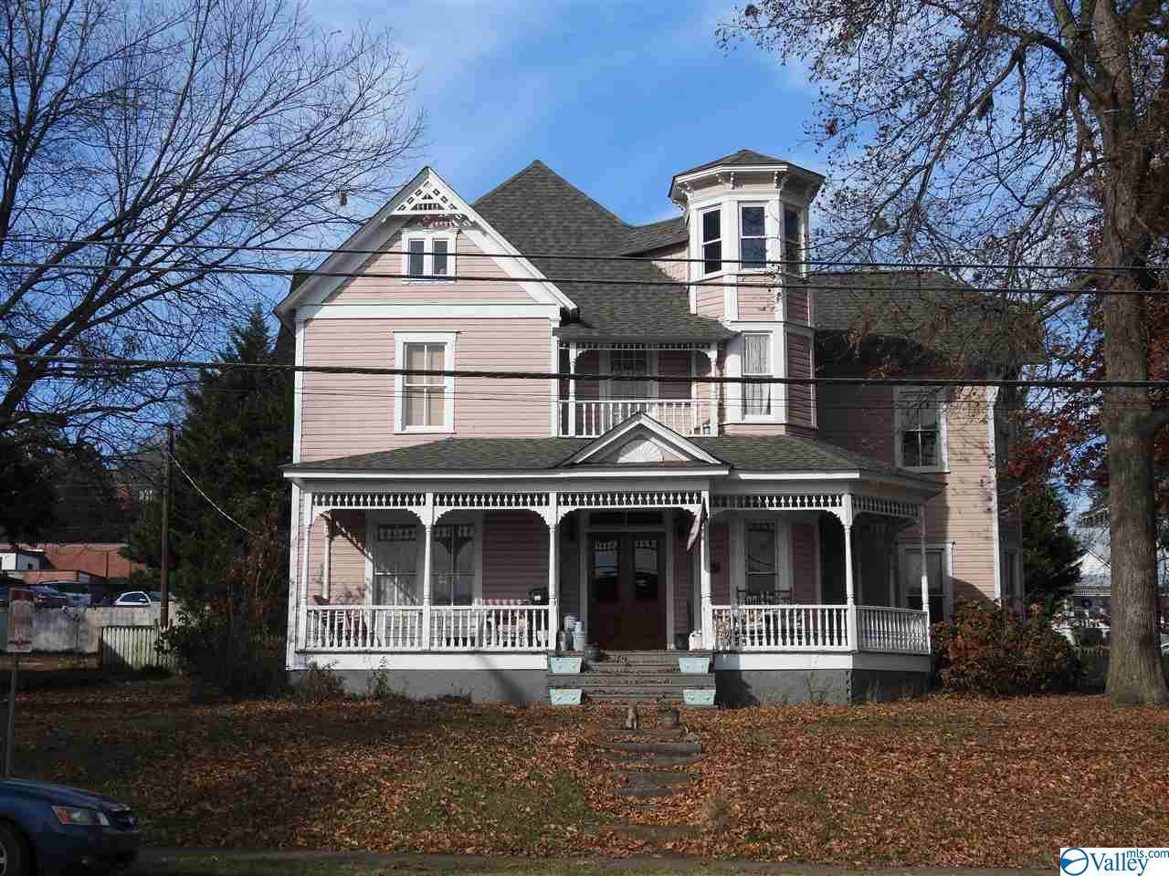 320 Blount Avenue - Photo 1