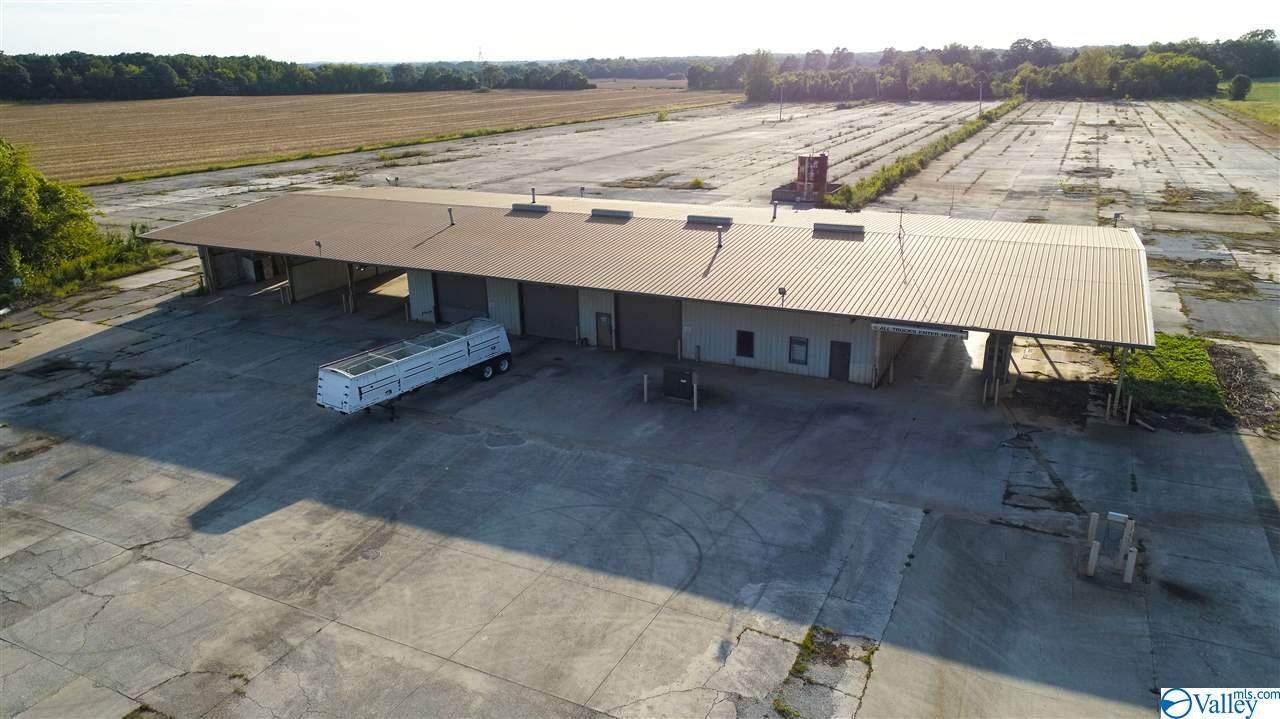 16717 County Road 150 - Photo 1