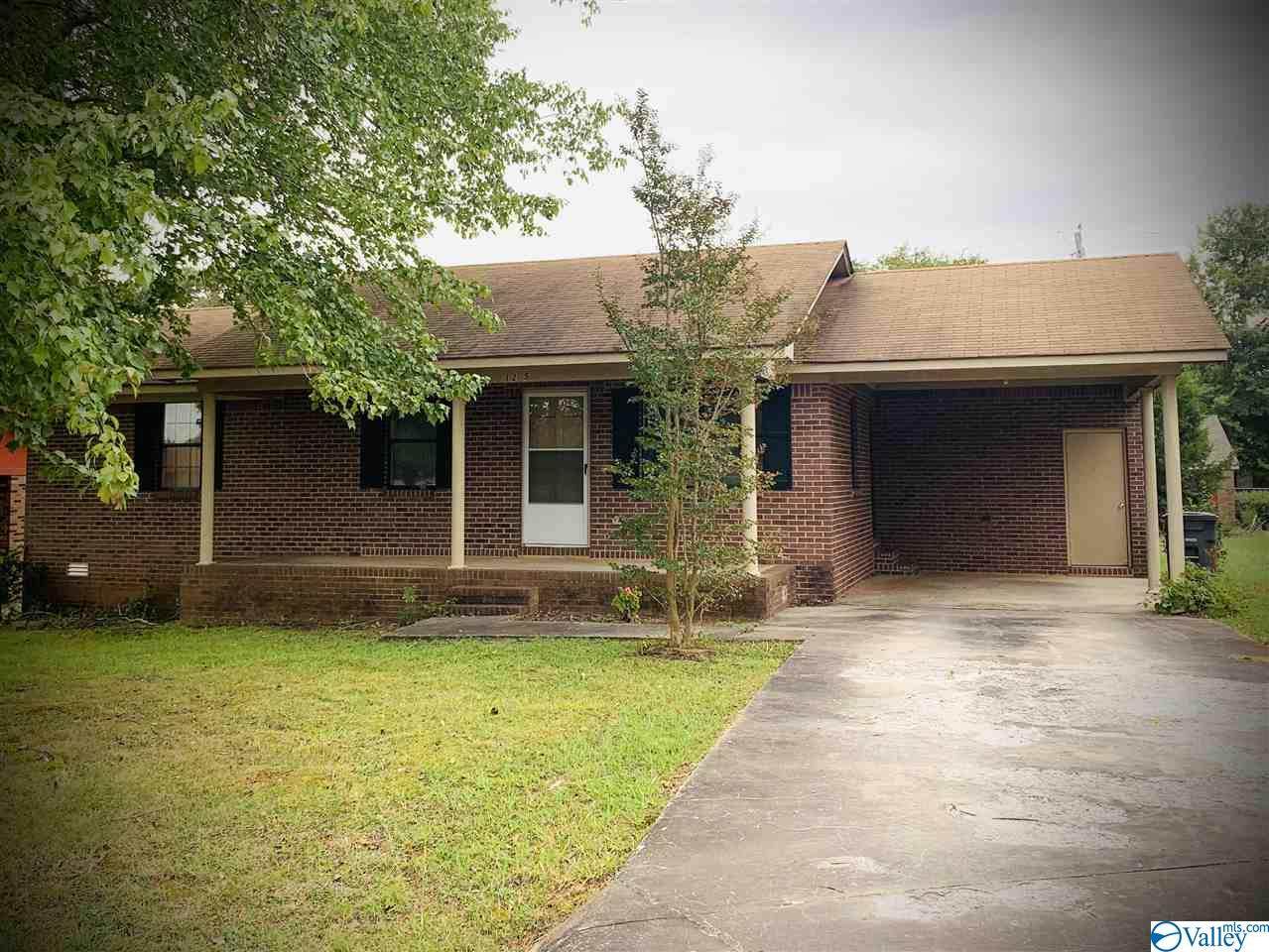 1265 James Avenue - Photo 1