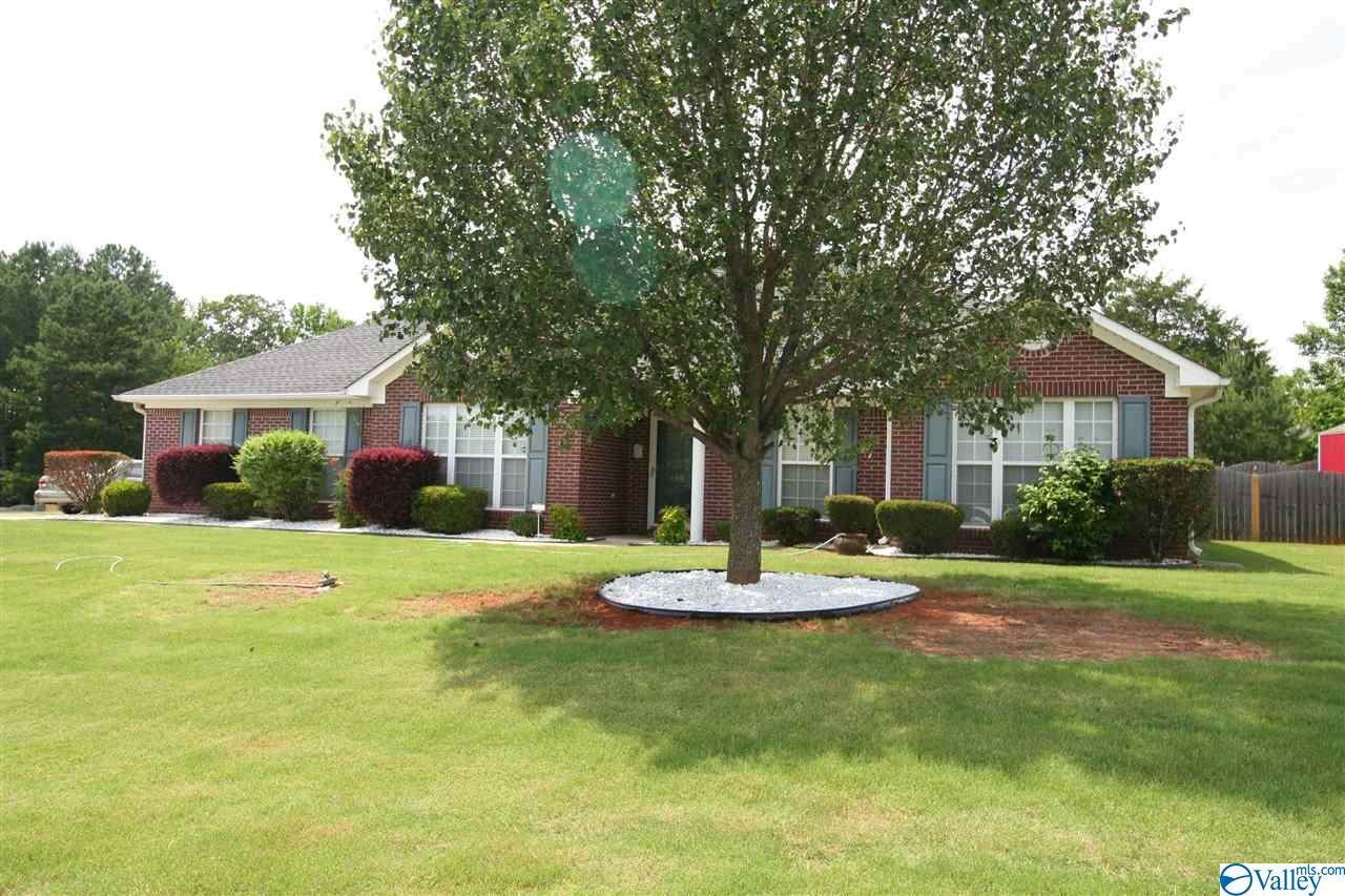 109 Diamond Creek Circle - Photo 1