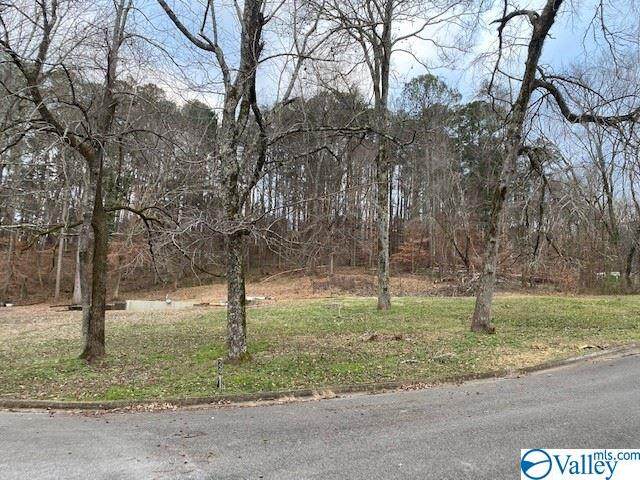 229 Dogwood Circle - Photo 1