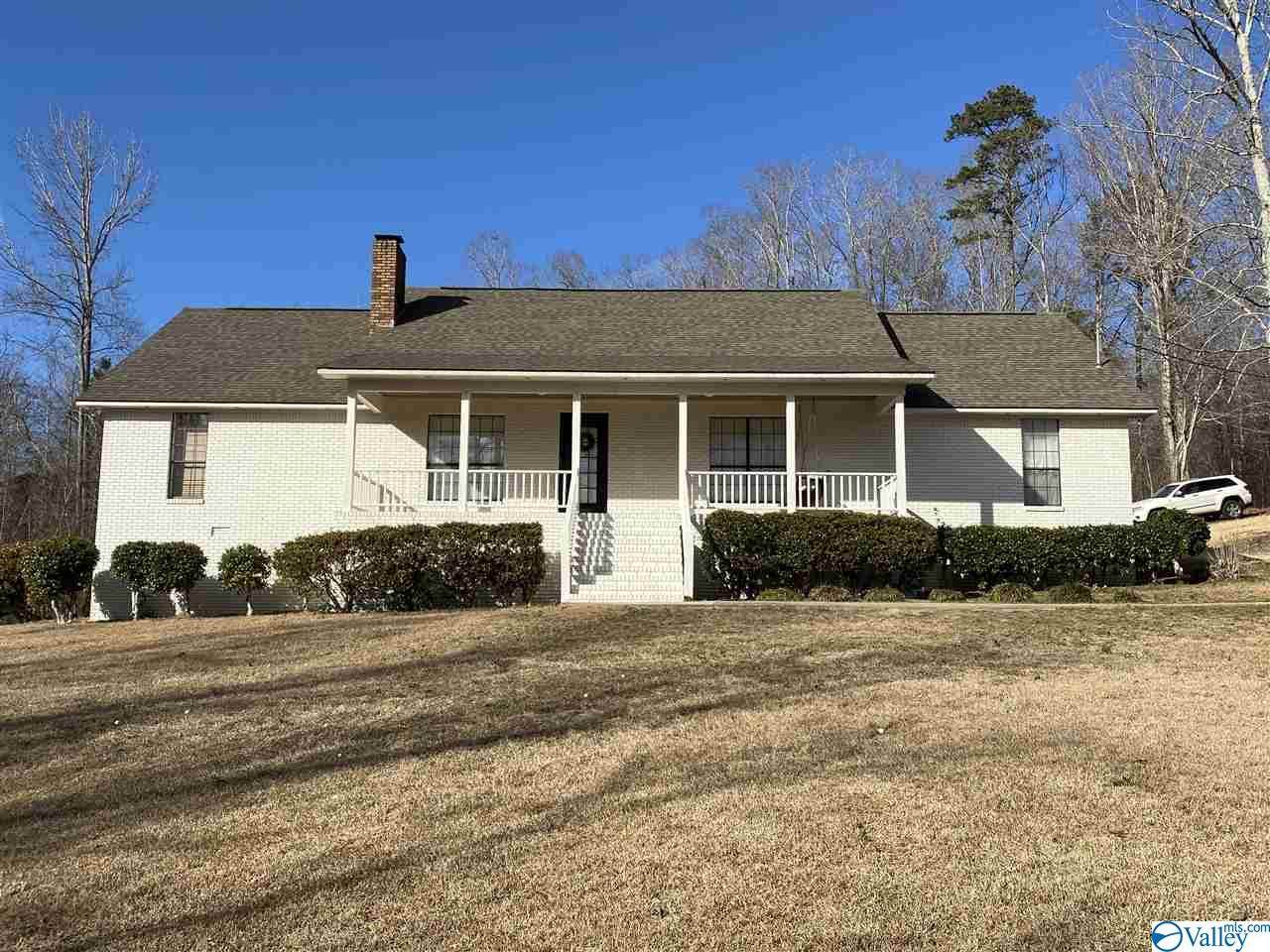 576 Raven Lane - Photo 1