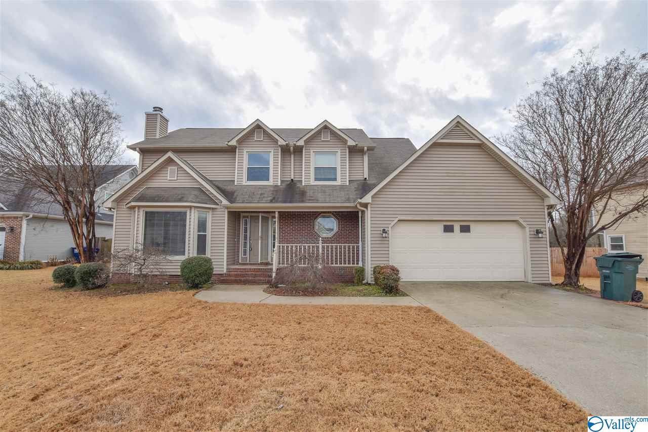 104 Pebblebrook Circle - Photo 1