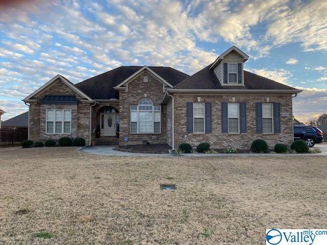 22852 Pinoak Drive - Photo 1