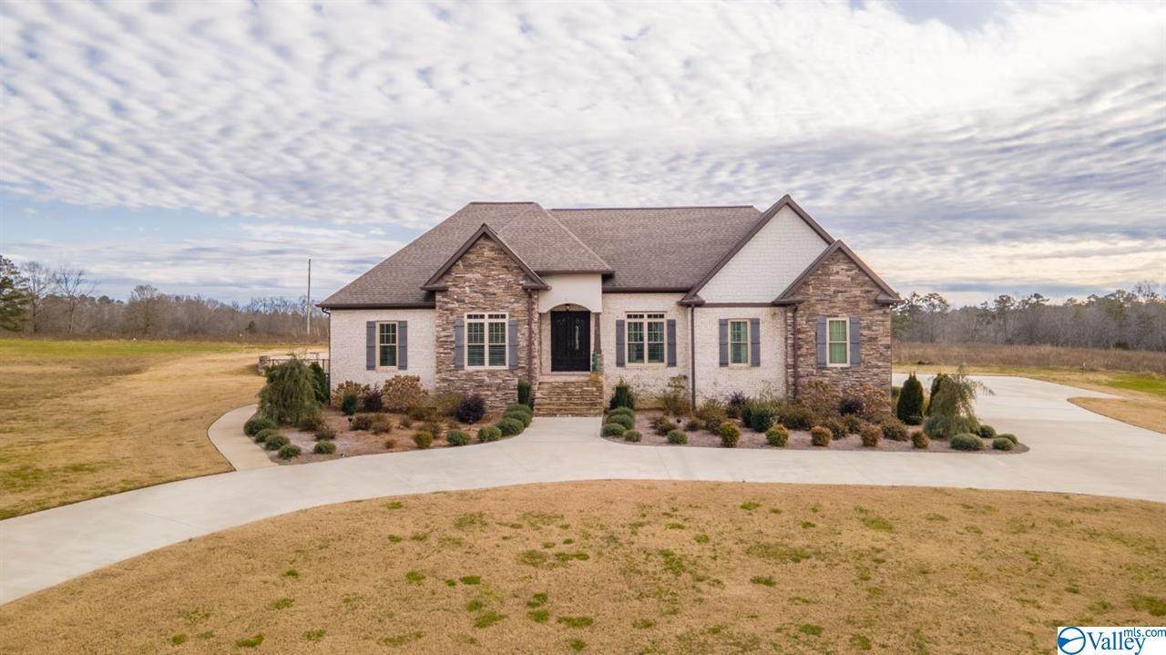 231 Autumn Lane - Photo 1