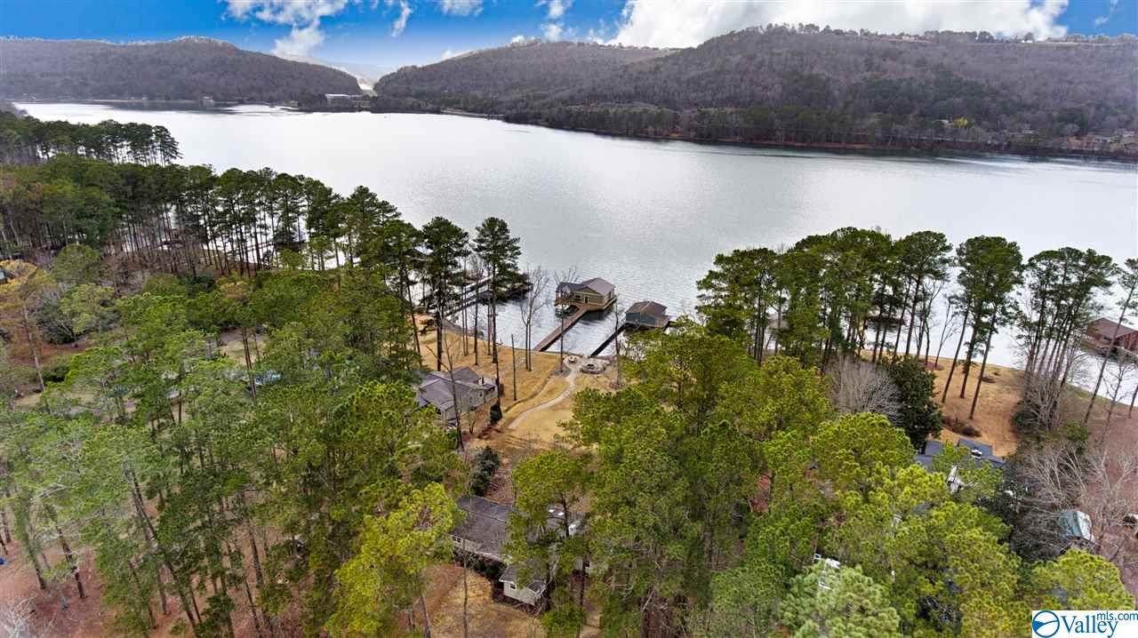 1568 Snug Harbor Road - Photo 1