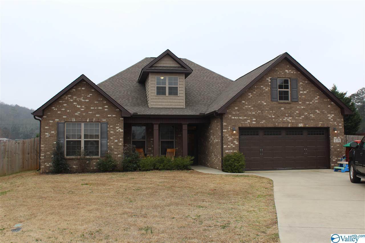 119 Churchill Terrace - Photo 1