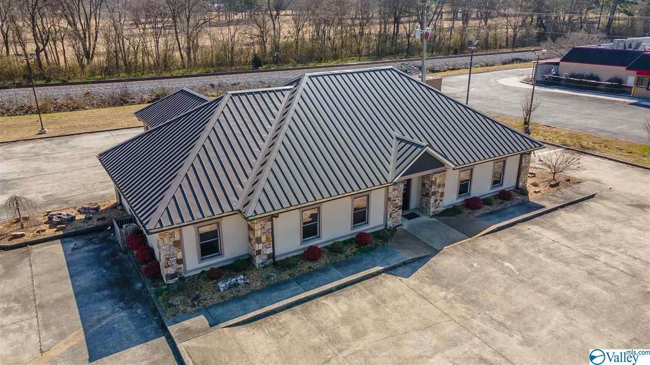 2615 Gault Avenue - Photo 1