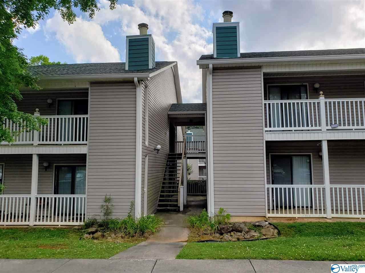6616 Willow Pointe Drive - Photo 1