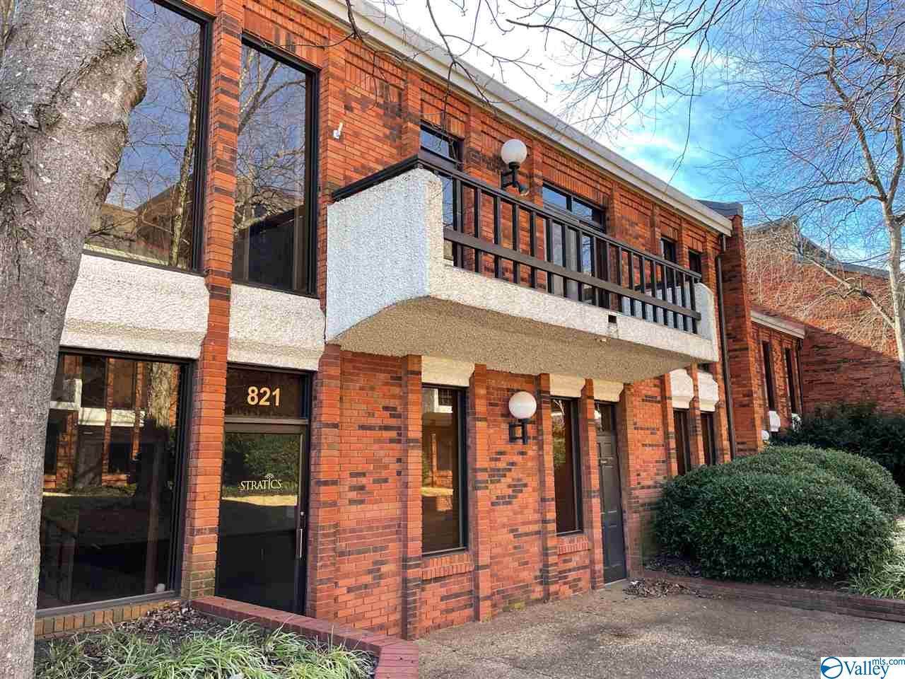 303 Williams Avenue - Photo 1