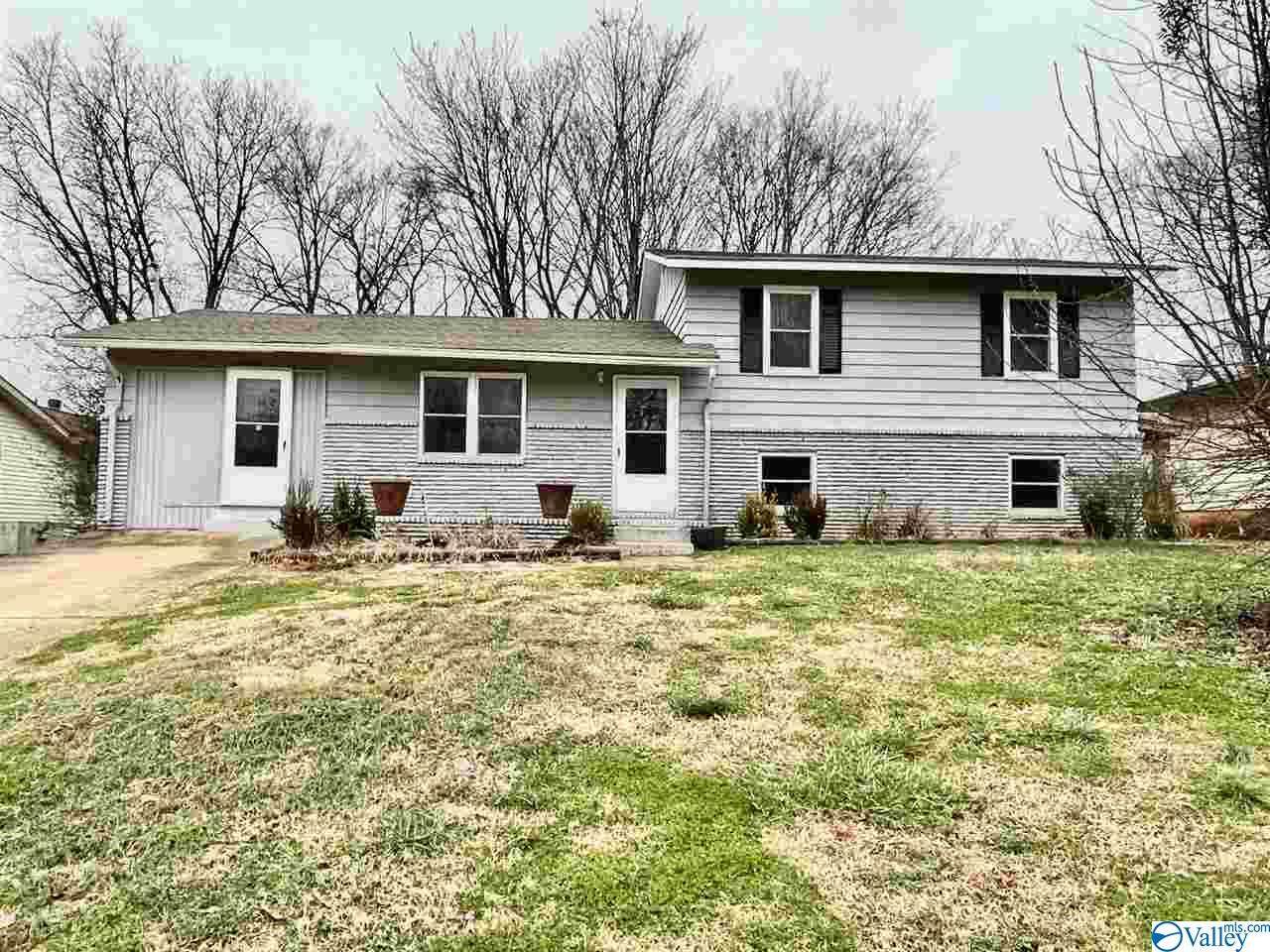 608 Eastbrook Drive - Photo 1