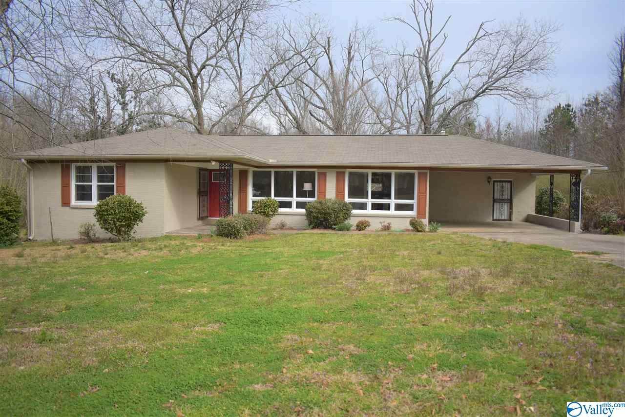 204 Elsmore Boulevard - Photo 1