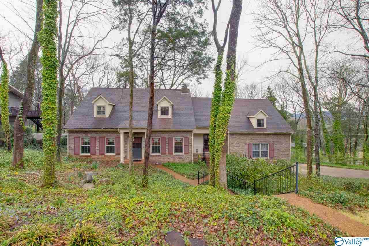 813 Lenlock Drive - Photo 1