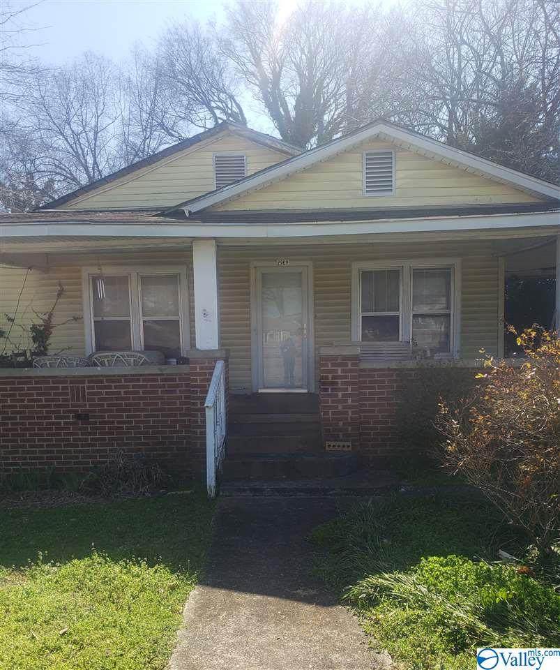 2909 Governors Drive - Photo 1