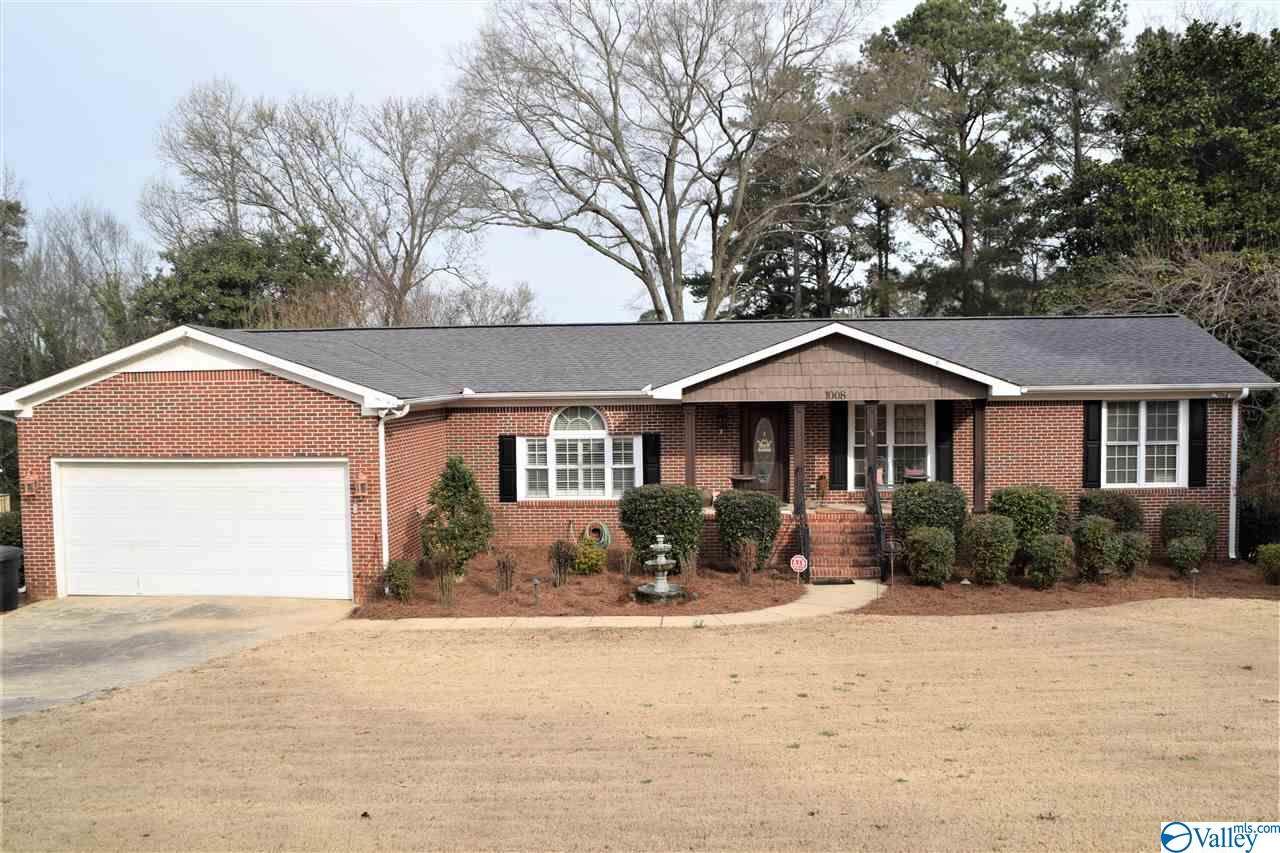 1008 Bellevue Drive - Photo 1