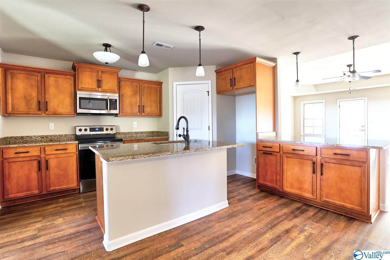 303 Avebury Road - Photo 1
