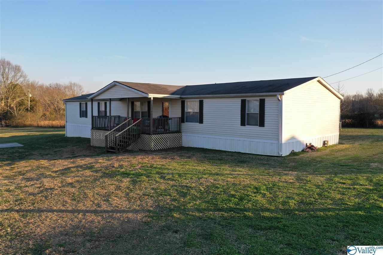 2821 County Road 1212 - Photo 1