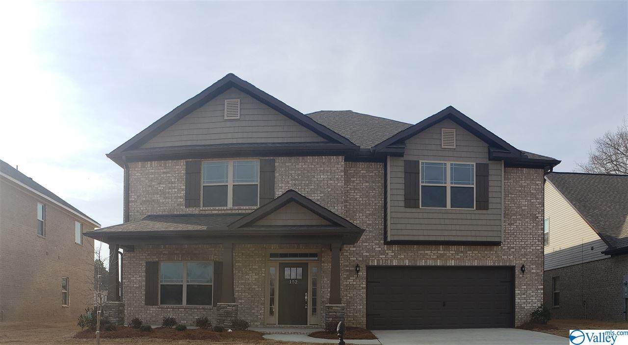 152 Kingswood Drive - Photo 1