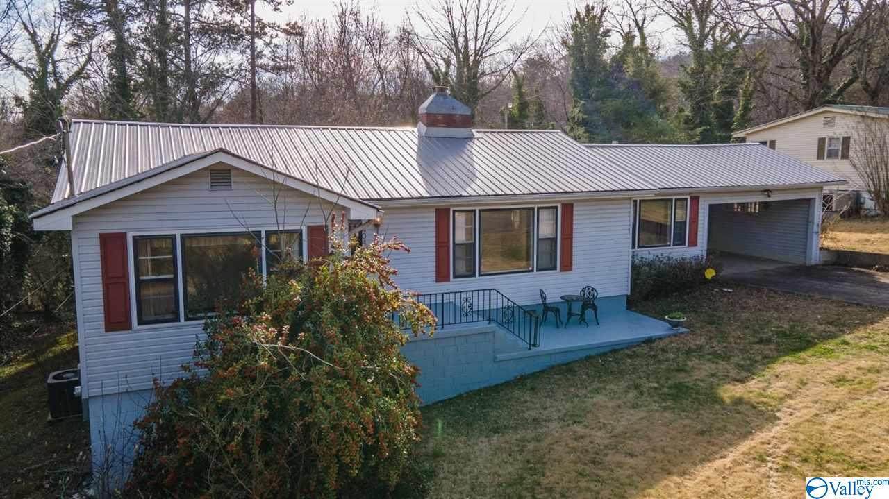 404 15th Street - Photo 1