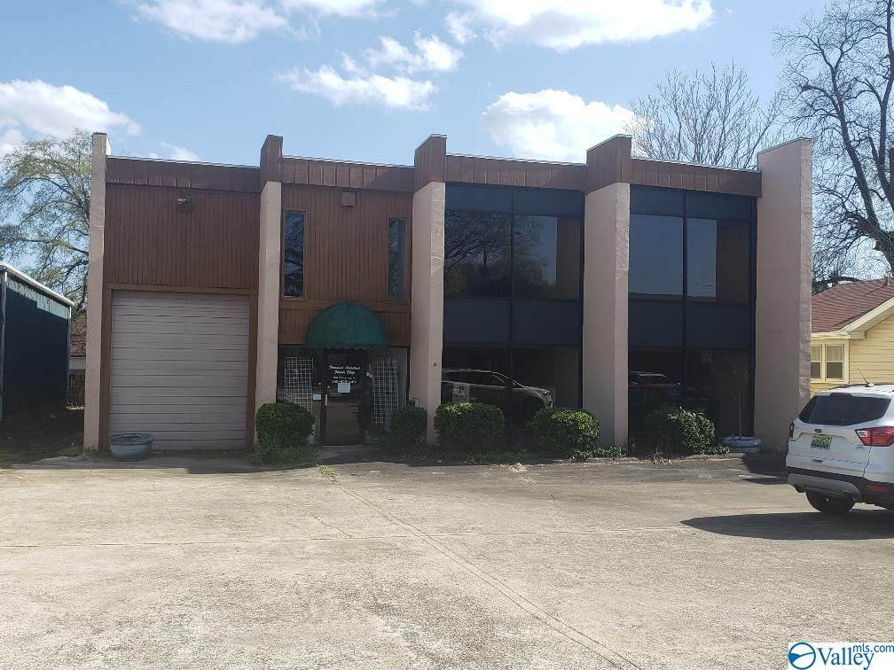 2611 Clinton Avenue - Photo 1
