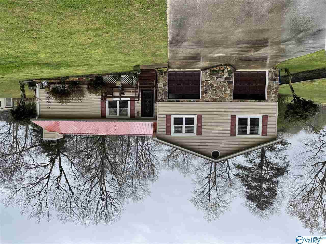 676 12th Way - Photo 1