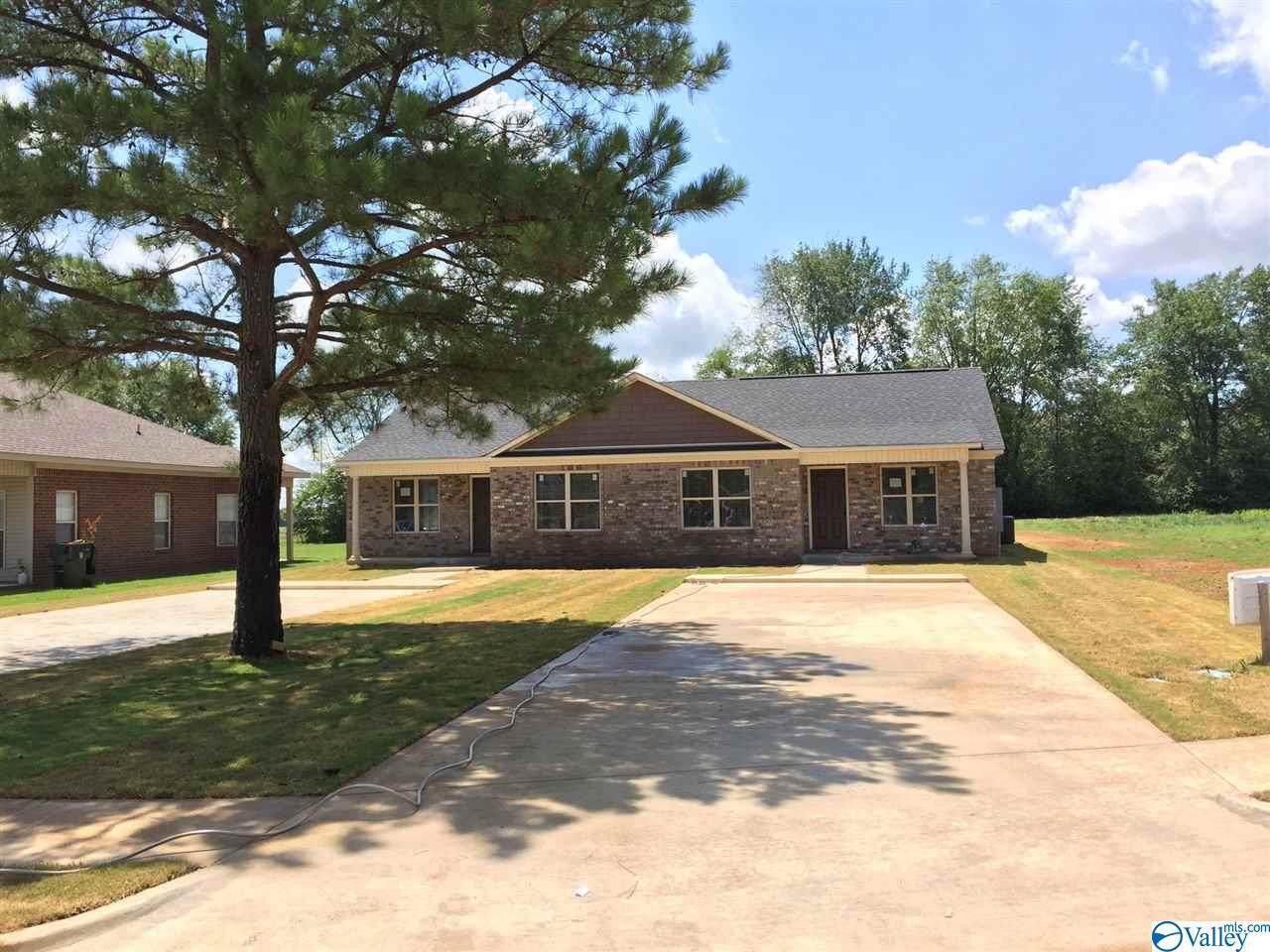 104 Kaleigh Paige Circle - Photo 1