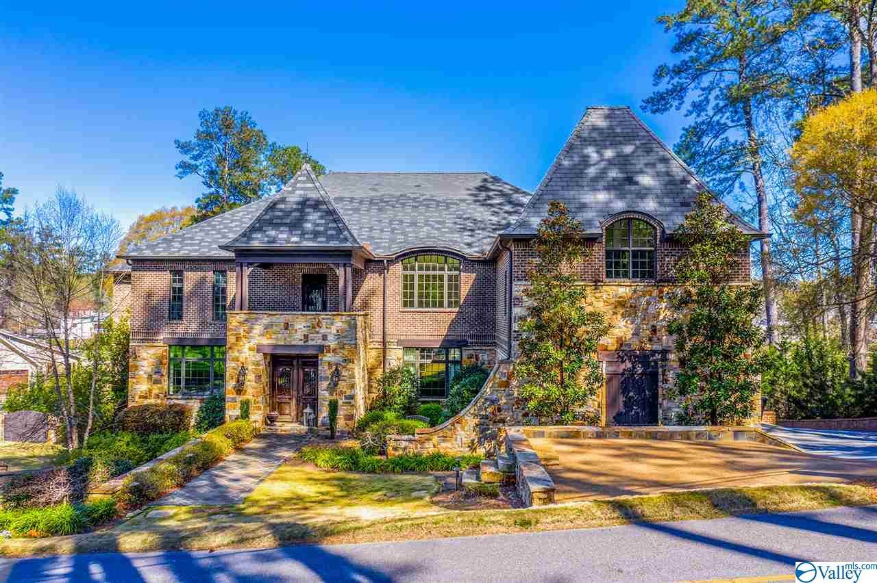204 Dogwood Circle - Photo 1