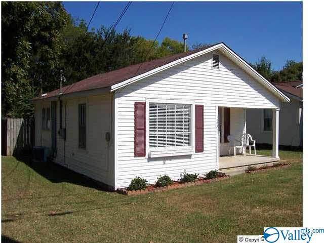 1005 Stevens Avenue - Photo 1