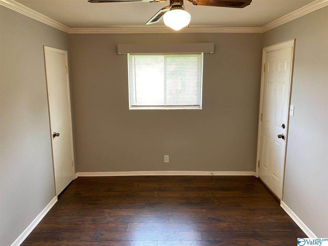 2220 Memorial Parkway North - Photo 1