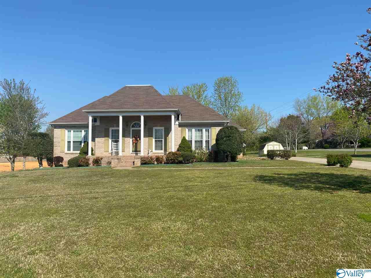 3 Windridge Drive - Photo 1