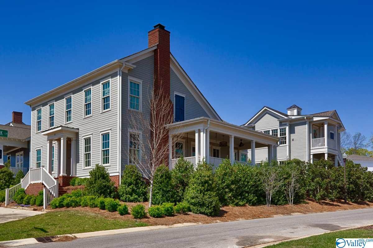 32 Hillcrest Avenue - Photo 1