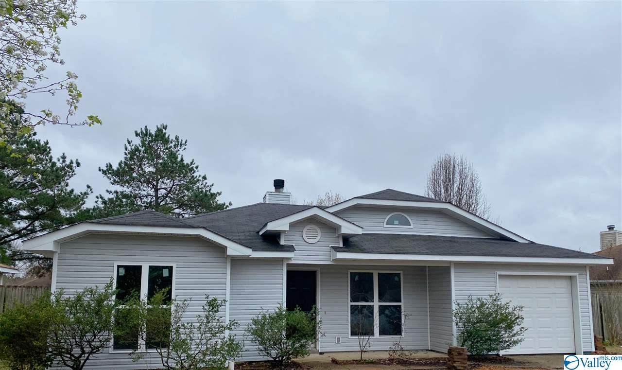 211 Swallowtail Lane - Photo 1