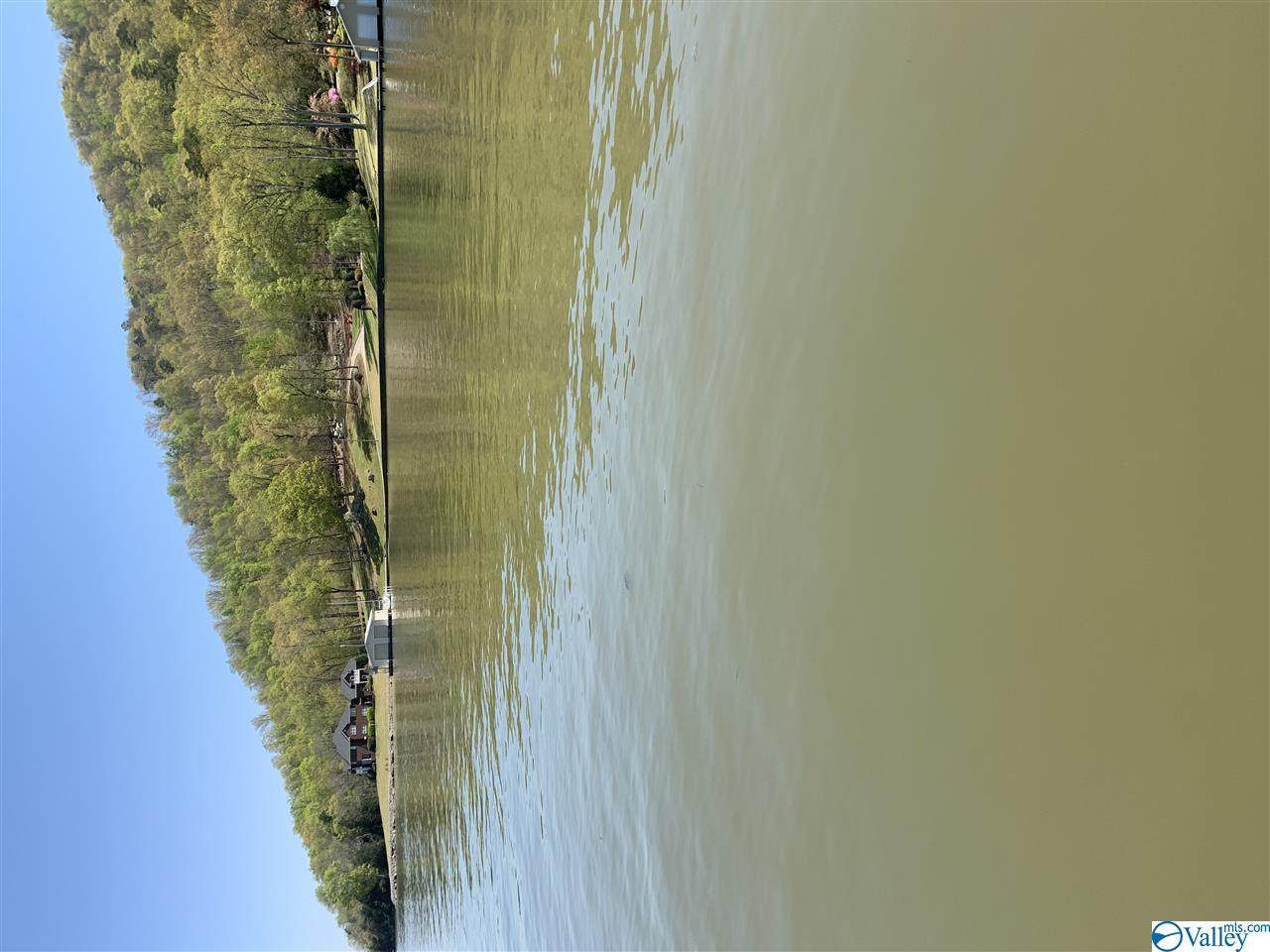 202 Signal Point Drive - Photo 1