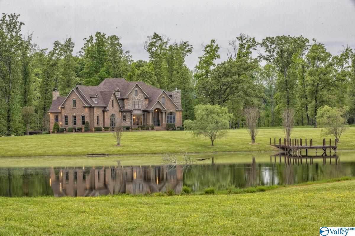 878 Butler Road - Photo 1