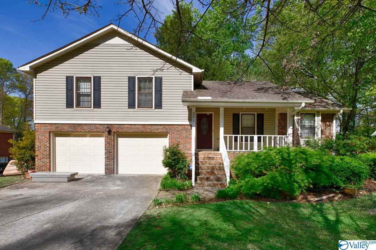 201 Evalyn Street - Photo 1