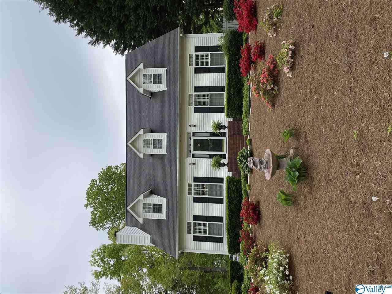 230 Cardinal Drive - Photo 1