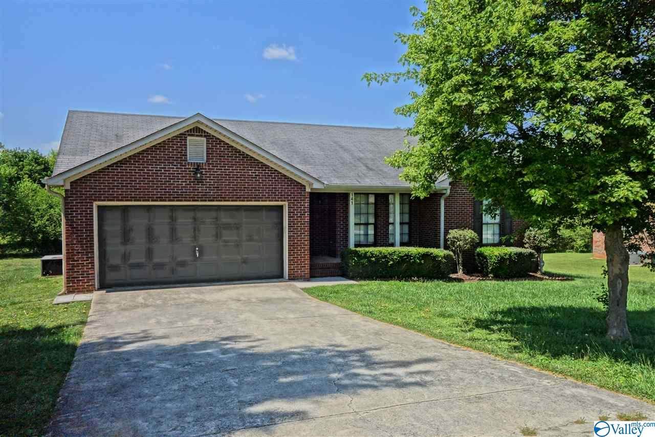 141 Laredo Circle - Photo 1