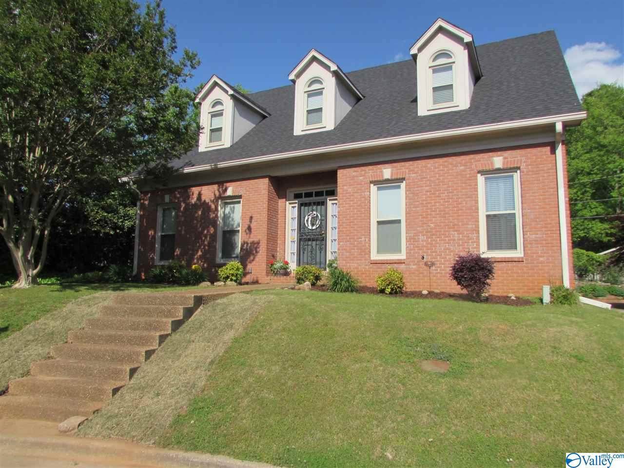 1702 Magnolia Court - Photo 1