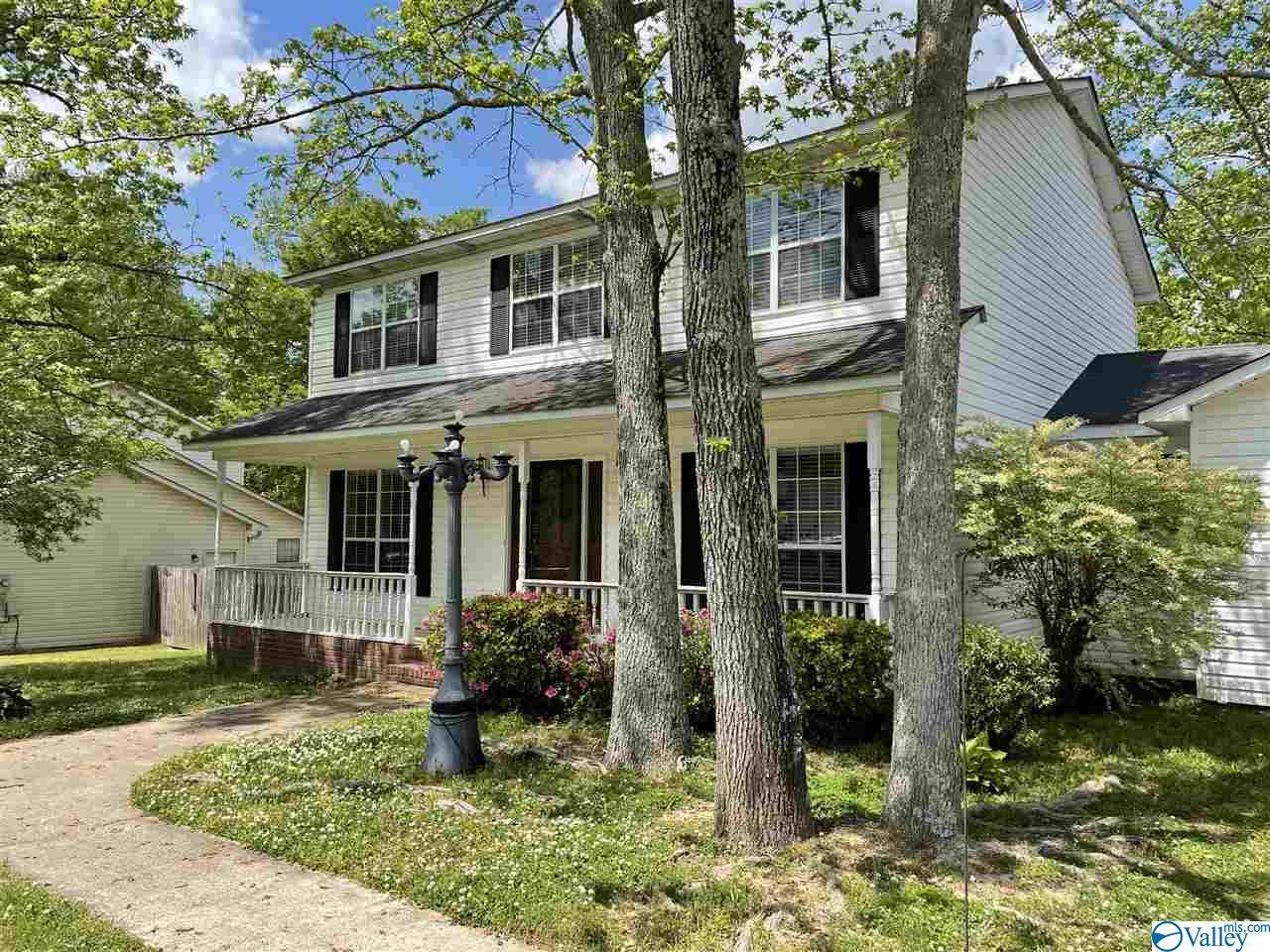 1258 Wanda Drive - Photo 1